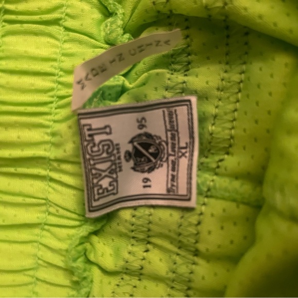 Workout shorts - Picture 2 of 4